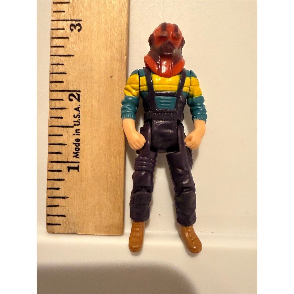Vintage Kenner M.A.S.K. Jaques LaFleur Action Figure w/ Volcano Mask - Picture 2 of 4